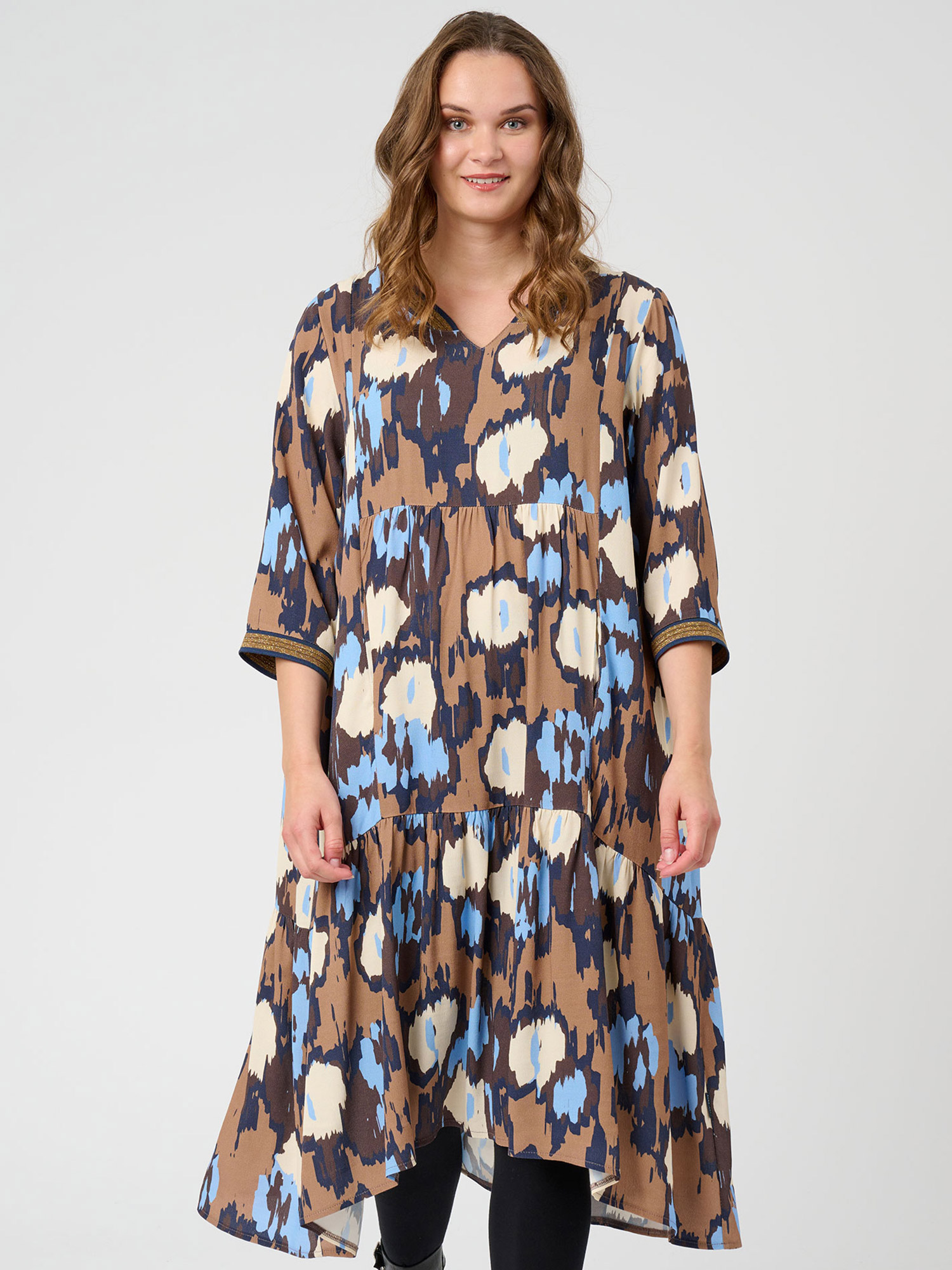 RIGMOR - Lækker viskose kjole i flot print fra Pont Neuf