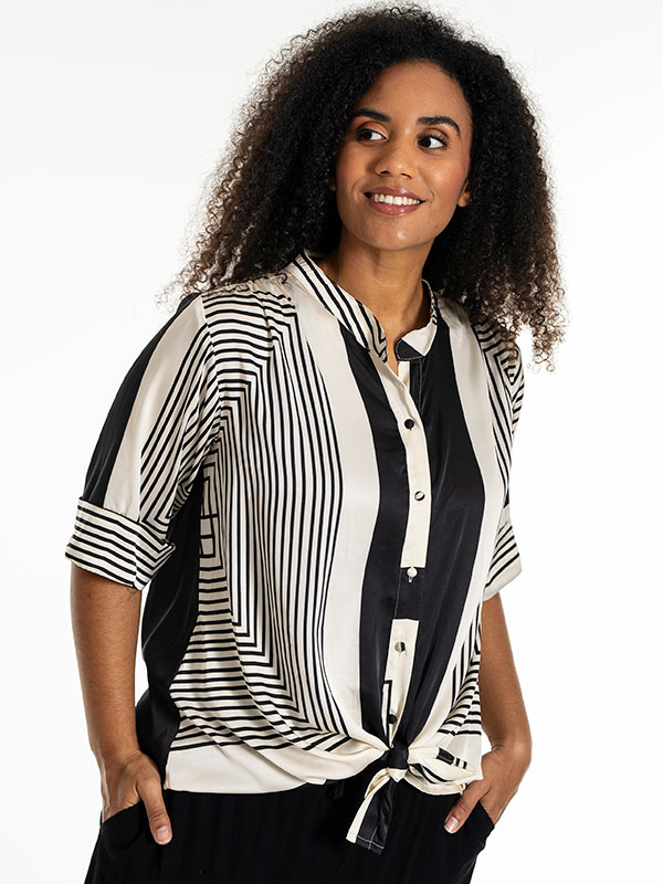 JORUN - Bluse fra Studio