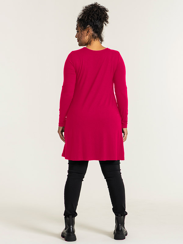 AMSTERDAM - Lang pink basis bluse med A-facon fra Sandgaard (fra Studio)