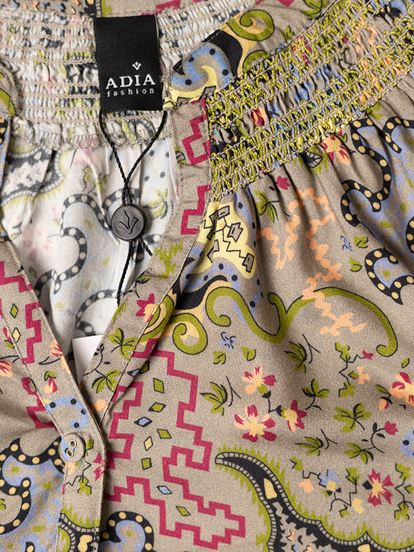 Bluse fra Adia