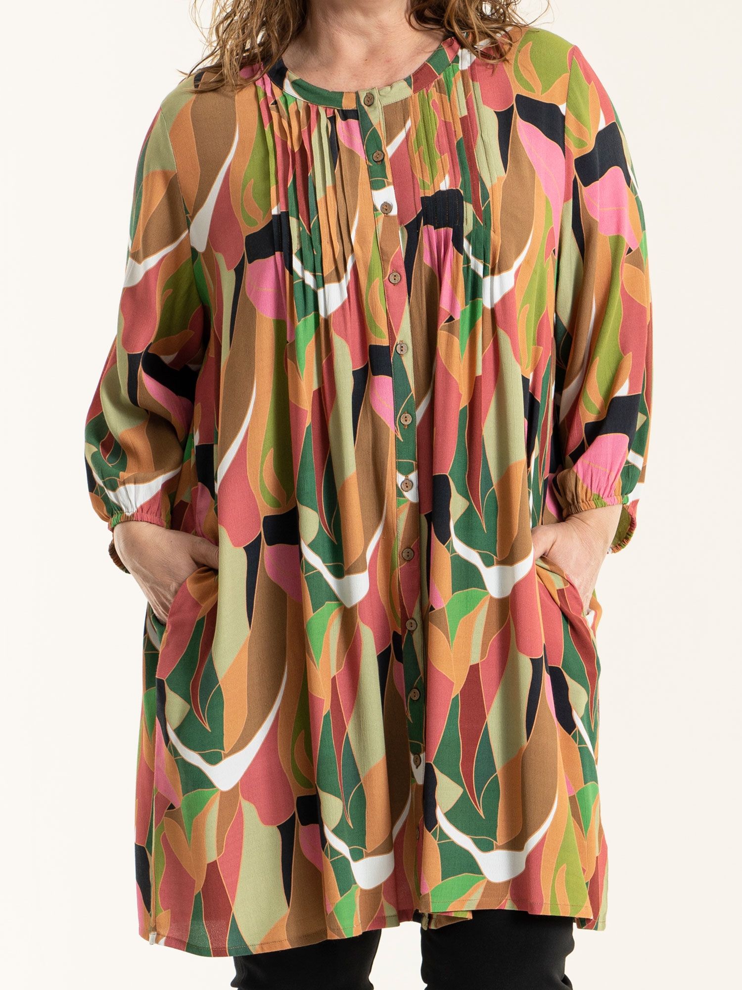 JOHANNE - Multifarvet skjorte tunika i viskose fra Gozzip