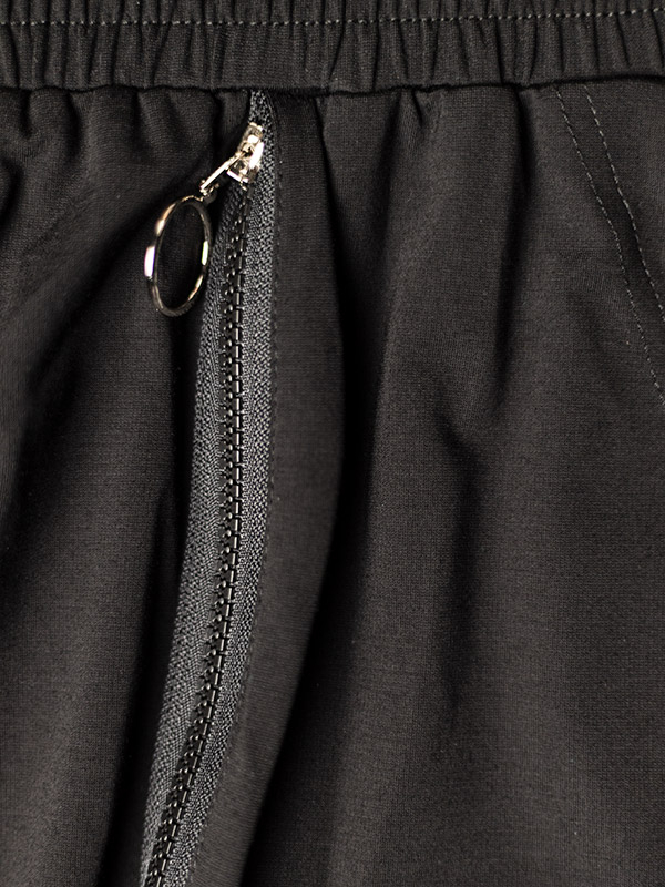 MAGDALENA - Sorte bukser med smart lynlås detalje fra Gozzip Black