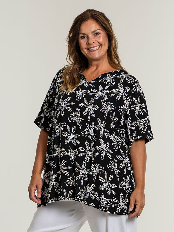 symbol melodisk roman Gozzip KINNIE - Sort viskose bluse med hvide blomster