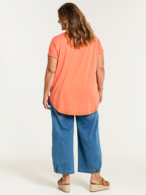 CLARA - Lyseblå culotte bukser i strækbar denim fra Gozzip