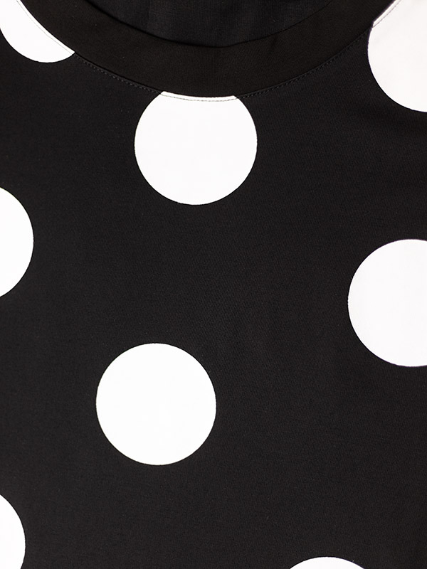 STELLA - Sort over size bluse med hvide bomber fra Gozzip Black