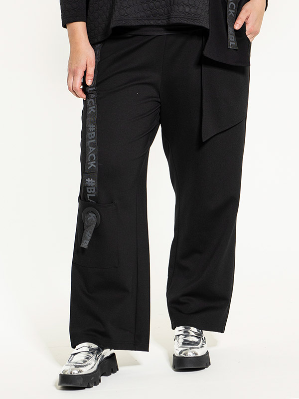 CARNA - Sorte bukser i kraftig jersey fra Gozzip Black