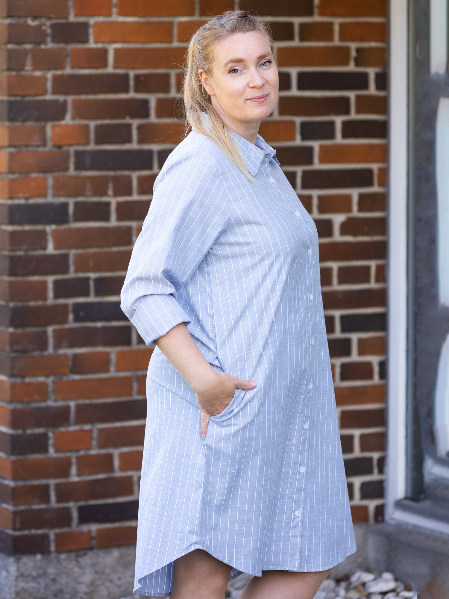 Norwalk - Flot lyseblå skjorte tunika med hvide striber fra Aprico