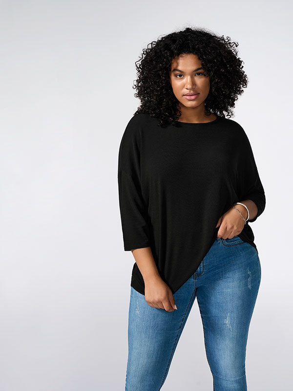 AMOUR  - Bluse fra Only Carmakoma