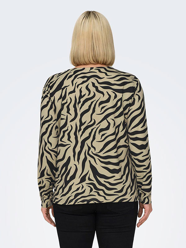 CARCAMILLE - Bluse fra Only Carmakoma