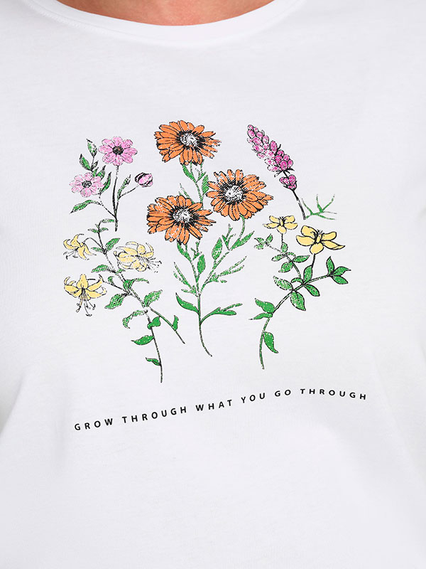 EDLA - Hvid bomulds t-shirt med blomster print fra Only Carmakoma