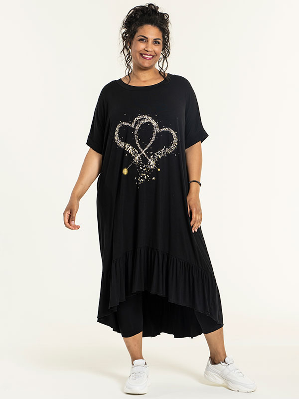 DORIS - Sort jersey kjole med smukt glitter hjerte print fra Studio