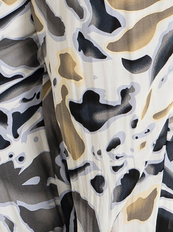 CHRISTINE - Løse hvide bukser med grafisk print fra Studio