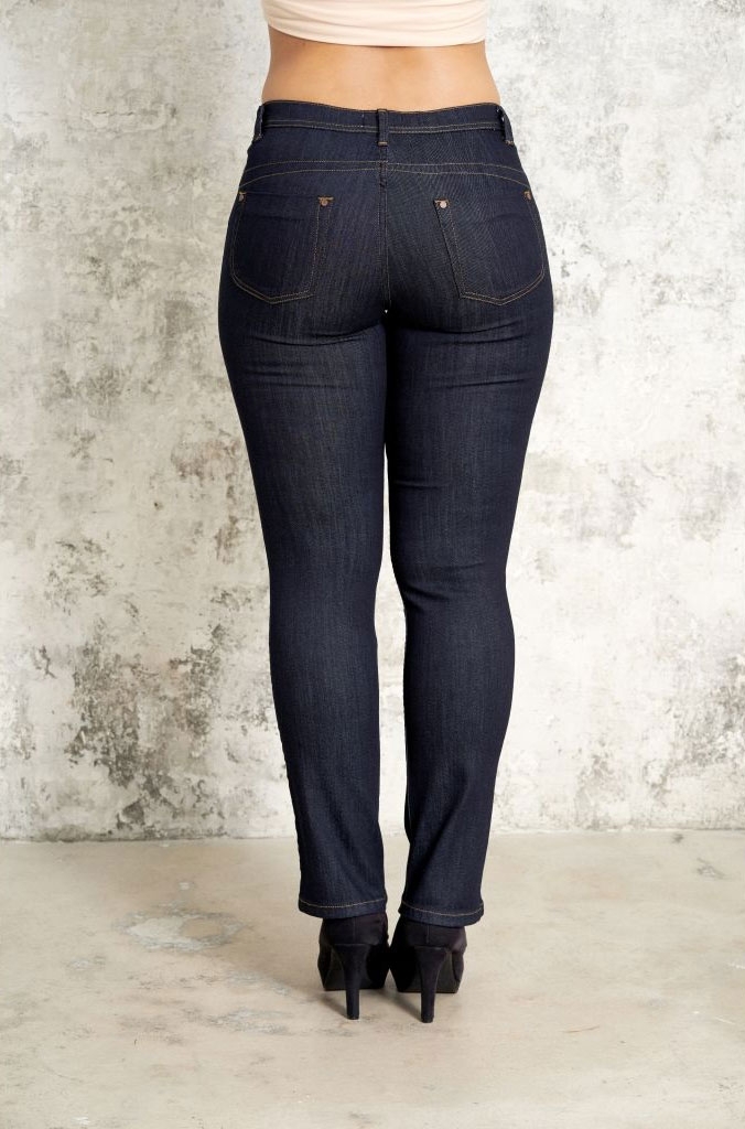Carmen - Mørkeblå denim jeans med kort benlængde fra Studio
