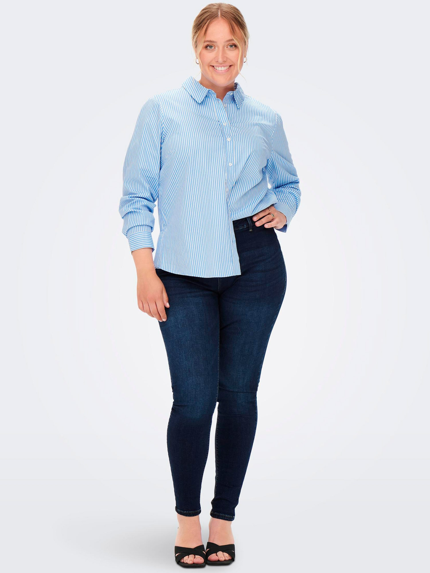 Car ANNA - Mörkblå stretch jeans med 3 knappar och smala ben