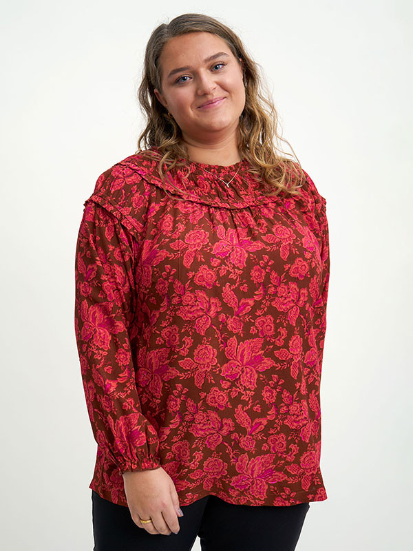 BRYNDIS - Rosa t-skjorte i strikket bomull
