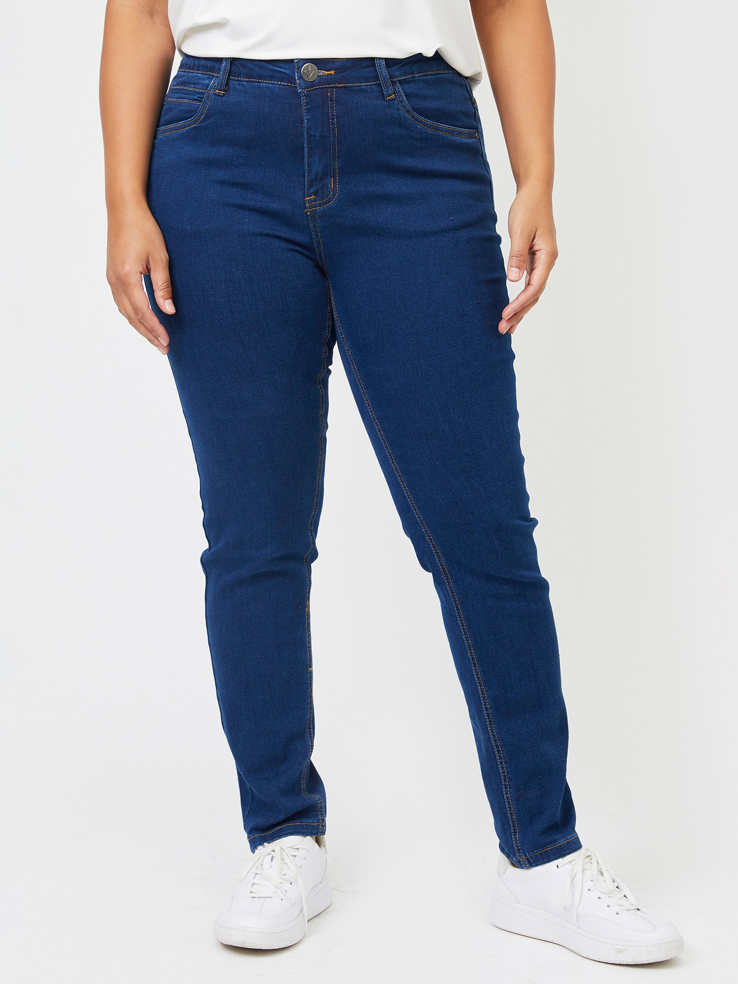 MILAN - Svarte stretch jeans