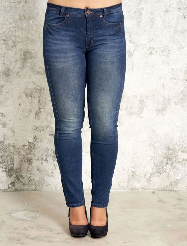 Ashley - Mørkblå denim jeans med kort benlengde