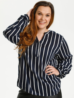 Plus Size Bluse fra Kaffe Curve