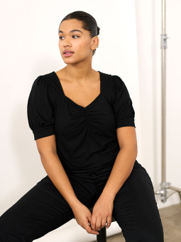 Plus Size Bluse fra Kaffe Curve