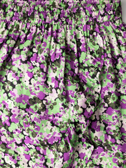 Kaffe Curve LORA - Nederdel med lilla og grønt blomsterprint