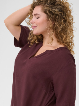 KCMILLE - Plus Size Kjole fra Kaffe Curve