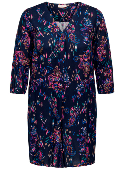 Only Carmakoma SHANNI - Mørkeblå viskose kjole med print