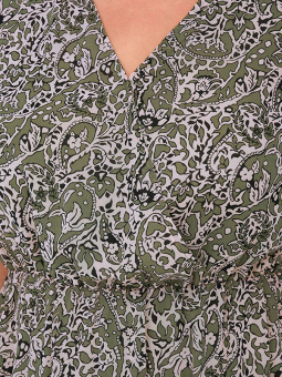 Only Carmakoma INESSA - Grøn chiffon kjole med mønster