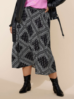 CARCHERRY - Plus Size Nederdel fra Only Carmakoma