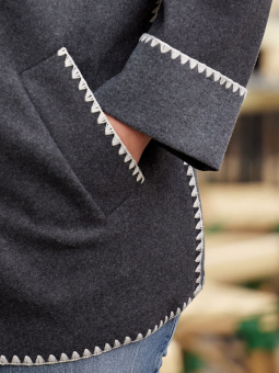 CARELBA - Plus Size Frakke fra Only Carmakoma