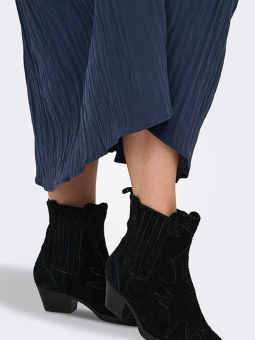 CARJUNNA - Plus Size Nederdel fra Only Carmakoma