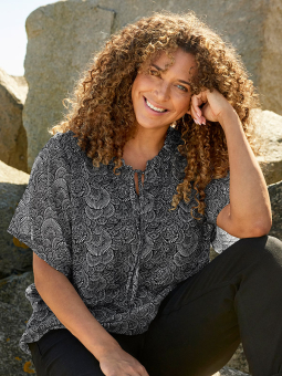 GABI - Plus Size Bluse fra Zhenzi
