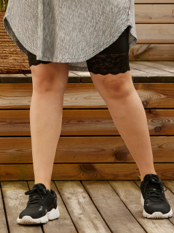 Plus Size Shorts fra Zhenzi