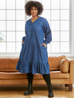 KYLINEA - Mønstret skjorte tunika i viskose