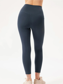 POCKET - Plus Size Trænings tights fra Girlfriend Collective