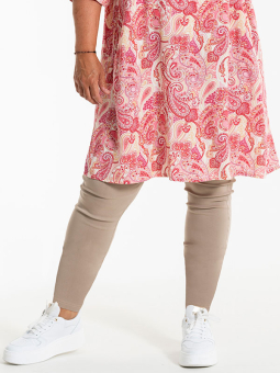 CLARA - Plus Size Leggings fra Gozzip