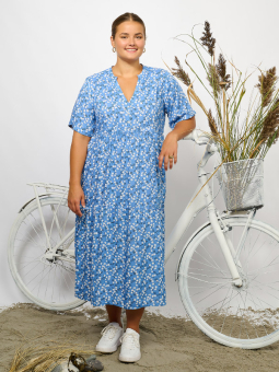 ADCORAL - Plus Size Kjole fra Adia