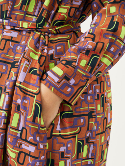 DINA - Plus Size Kjole fra Adia