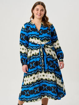 ADGHITA - Plus Size Kjole fra Adia