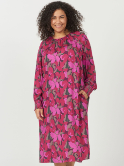 Adia Viskose kjole med pink og lilla blomster