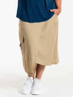 ANNSOFIE - Plus Size Nederdel fra Gozzip