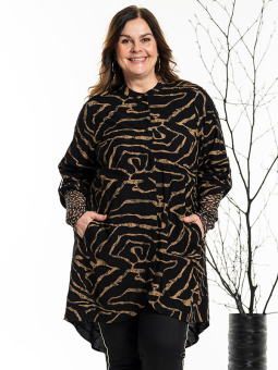 MONNA - Plus Size Tunika fra Gozzip
