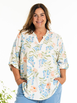 BILLIE - Plus Size Bluse fra Gozzip