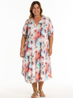 DINNIE - Plus Size Kjole fra Gozzip