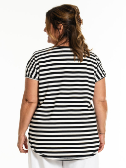GITTE - Plus Size T-shirt fra Gozzip