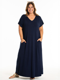 MARGIT - Plus Size Kjole fra Gozzip