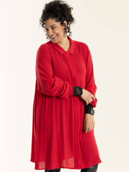 ÅSA - Sort kjole med røde prikker og glimmer tråde