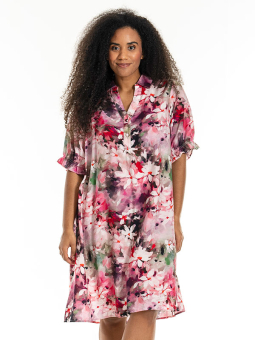 GUNDA - Plus Size Kjole fra Studio