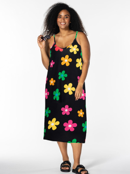 KITTIE - Plus Size Kjole fra Studio