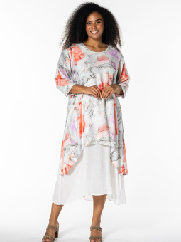 KEBIE - Plus Size Kjole fra Studio