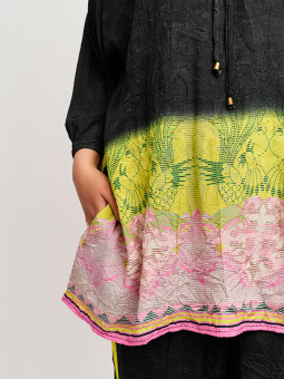 Plus Size Bluse fra Adia